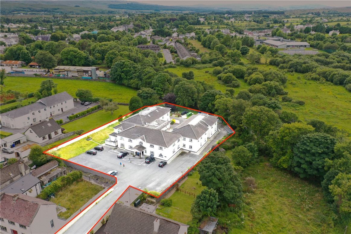 Oughterard Manor, Camp Street, Oughterard, Co. Galway