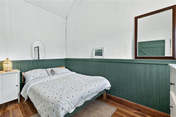 Photo 33 of 80 — Cairn View Cottage, Knocknarea, Strandhill, Co. Sligo
