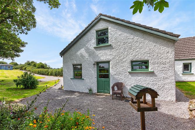 Cairn View Cottage, Knocknarea, Strandhill, Co. Sligo
