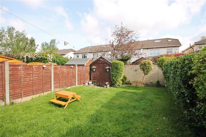 22 Elmbrook Crescent, Lucan, Co. Dublin