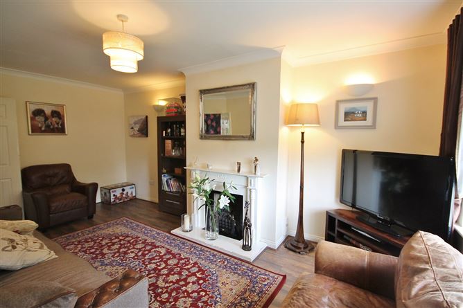22 Elmbrook Crescent, Lucan, Co. Dublin