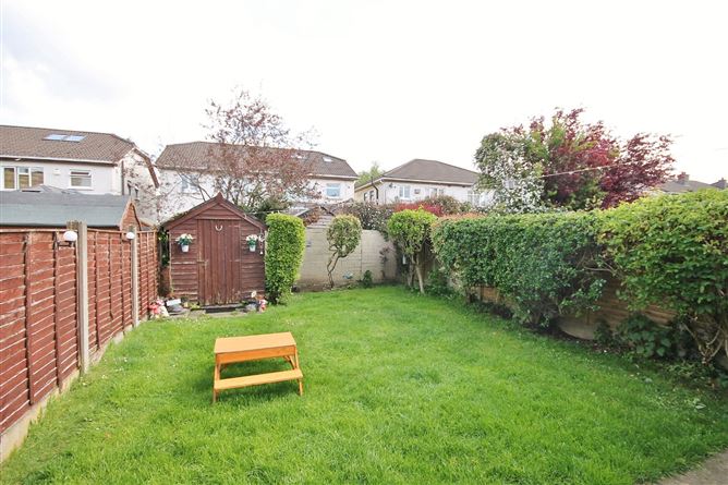 22 Elmbrook Crescent, Lucan, Co. Dublin