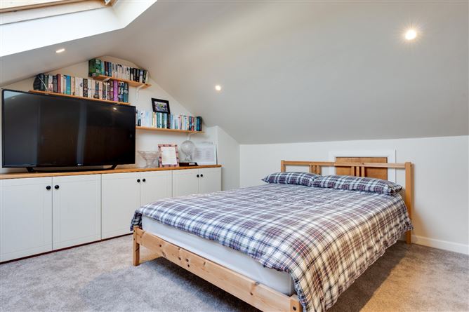 12 Parkvale, Baldoyle, Dublin 13