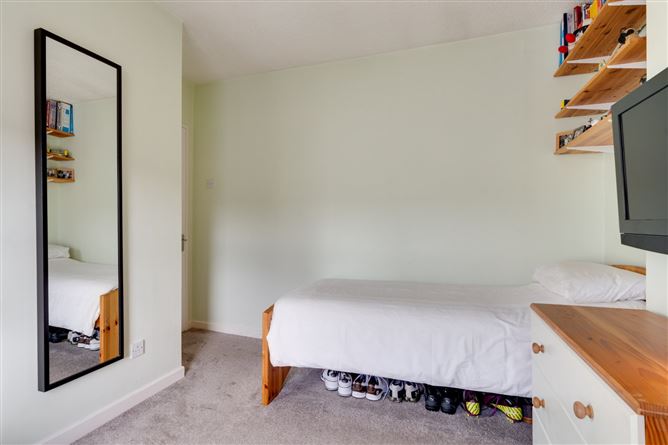 12 Parkvale, Baldoyle, Dublin 13