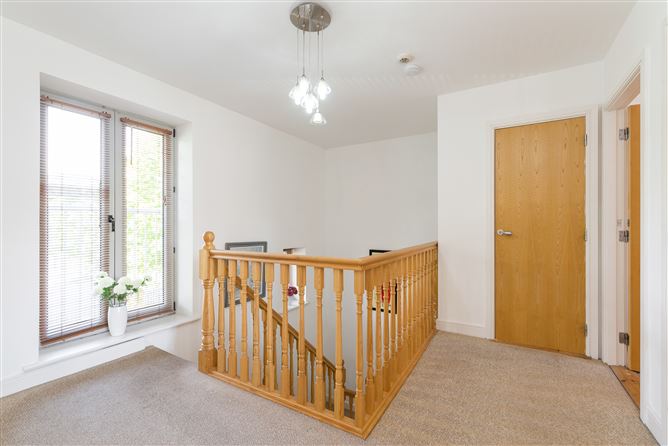 145 Grianan Fidh, Aiken's Village, Sandyford, Dublin 18