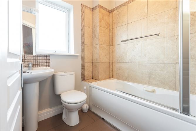 1 Castlegrange Terrace, Castaheany, Clonee, Dublin 15
