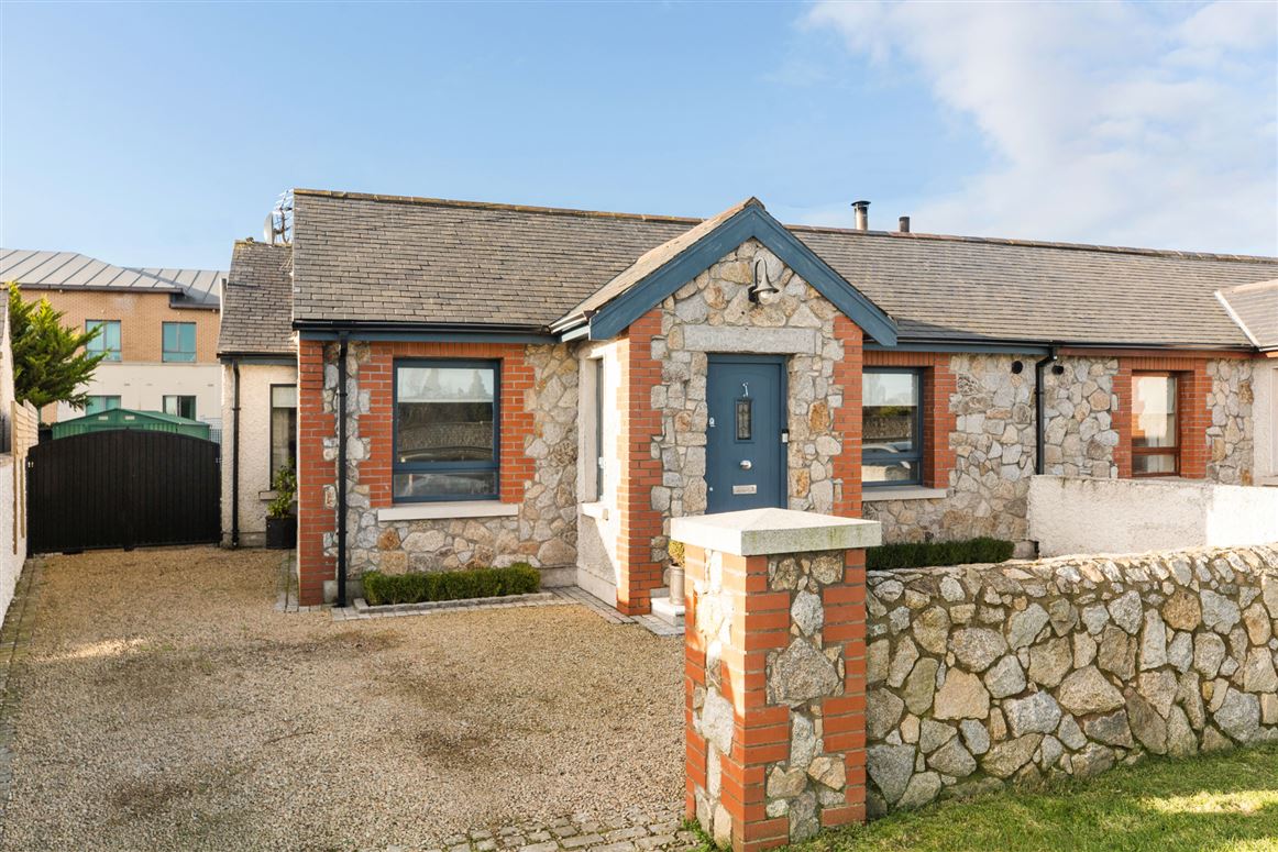97A Beechgrove Cottages, Old Bray Road, Loughlinstown, Dublin 18
