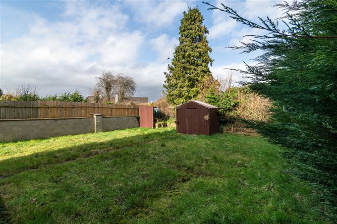 7 Ardnacassa Avenue, Ballinalee Road, Longford Town