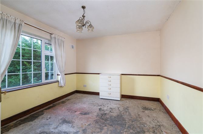 7 Ardnacassa Avenue, Ballinalee Road, Longford Town