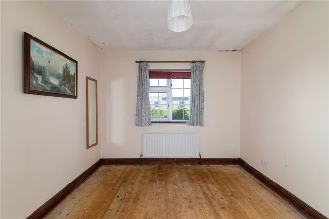 7 Ardnacassa Avenue, Ballinalee Road, Longford Town