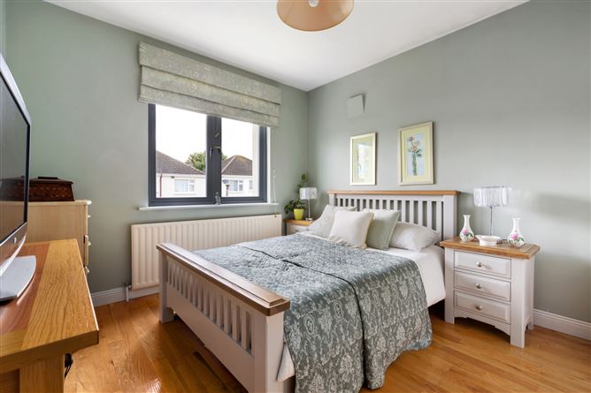 13 Castleknock Woods, Castleknock, Dublin 15