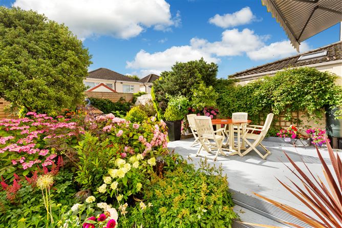13 Castleknock Woods, Castleknock, Dublin 15
