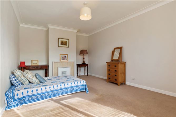 62 Avondale Road, Killiney, Co. Dublin