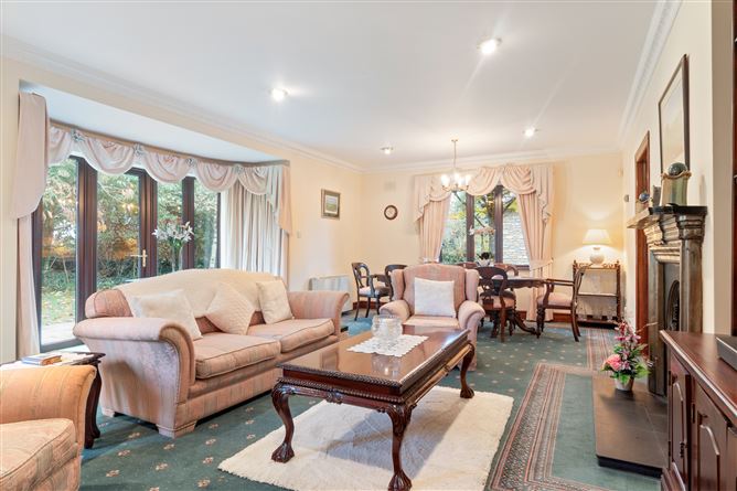 6 Renville Village, Oranmore, Galway
