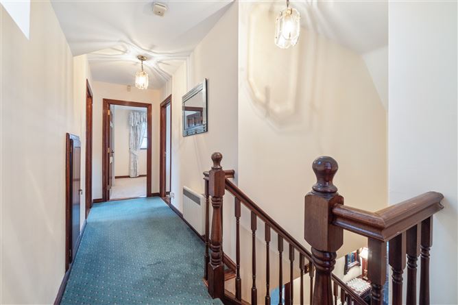 6 Renville Village, Oranmore, Galway