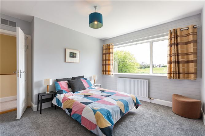 Photo 10 of 12 — 24 Balally Hill, Dundrum, Dublin 16