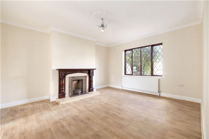 18 Foxrock Green, Foxrock, Dublin 18