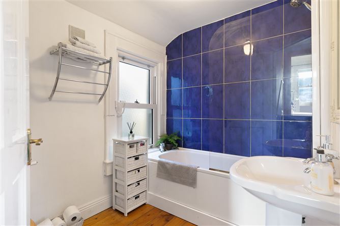 32 Oaklands Terrace, Rathgar, Dublin 6, Dublin