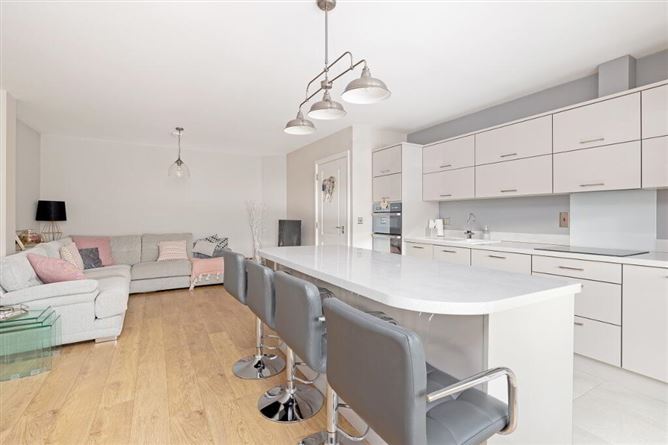 14 Fforster Terrace, Lucan, Dublin