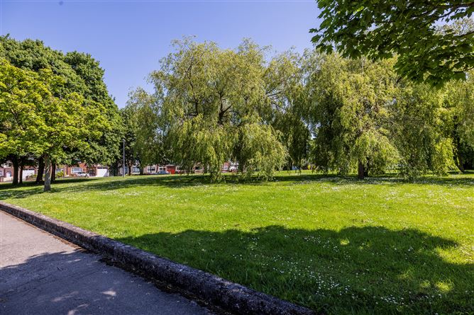 Photo 29 of 31 — 104 WILLOW PARK AVENUE, Glasnevin, Dublin 11