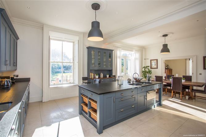 Renvyle, Falls Road, Dublin 18