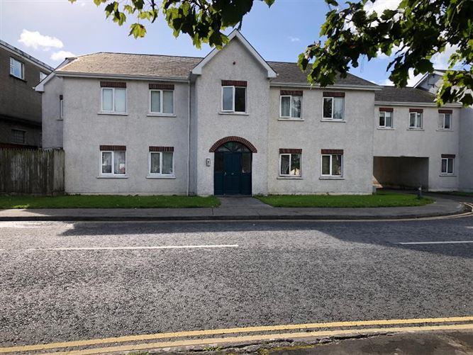 Apartment 6 Arch Court, Saint Ciarans Road, Roscommon Town, Roscommon