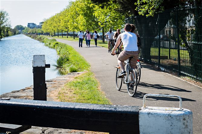 28 Beacon, Royal Canal Park, Ashtown, Dublin 15