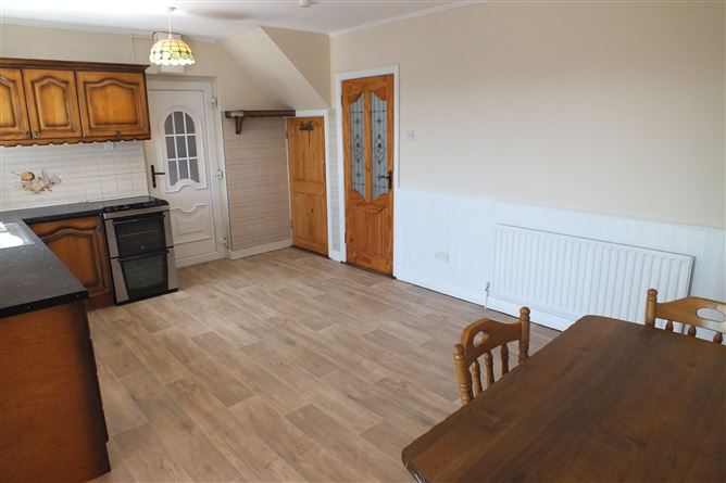 15 Yeats Heights, Ballinode, Sligo