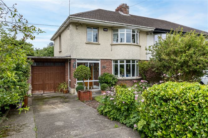 985 000 57 St Margarets Road Malahide County Dublin Brophy 985 000 57 St Margarets Road Malahide County Dublin Brophy