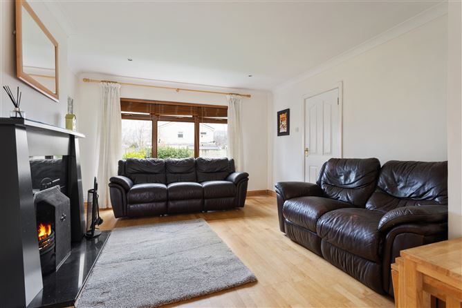 96 Broadford Lawn , Ballinteer,   Dublin 16