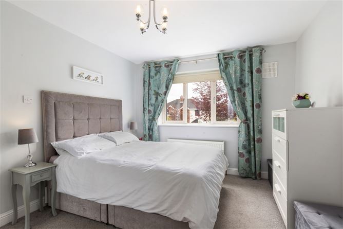7 Hermitage Place, Lucan, Co. Dublin