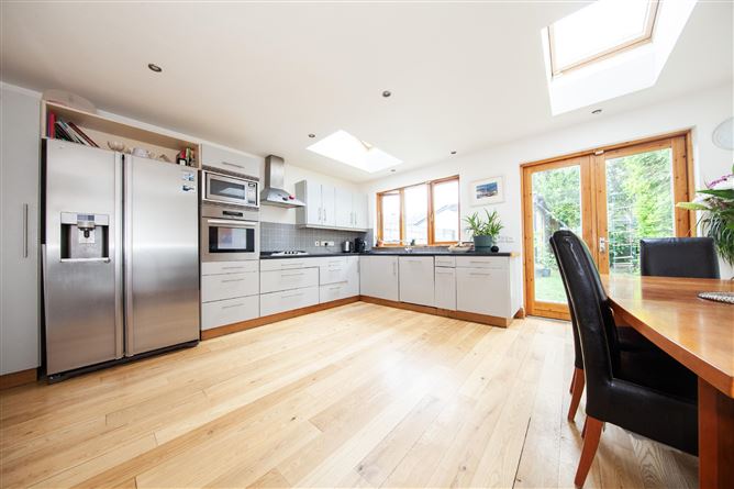 2A Foxhill Lawn, Ayrfield, Dublin 13