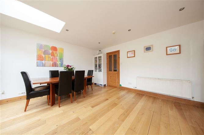 2A Foxhill Lawn, Ayrfield, Dublin 13