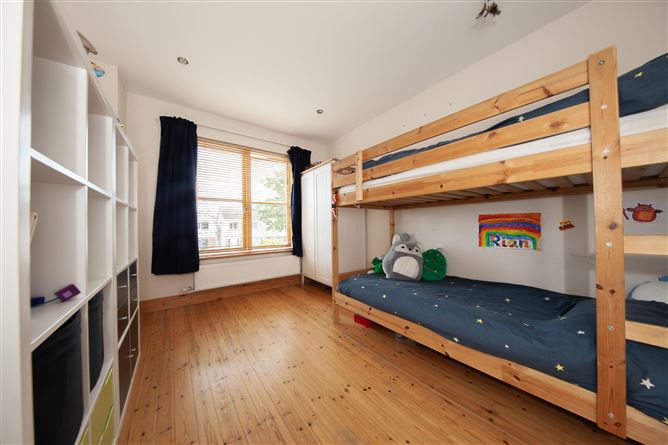 2A Foxhill Lawn, Ayrfield, Dublin 13