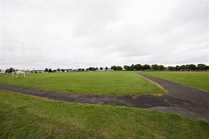 2A Foxhill Lawn, Ayrfield, Dublin 13