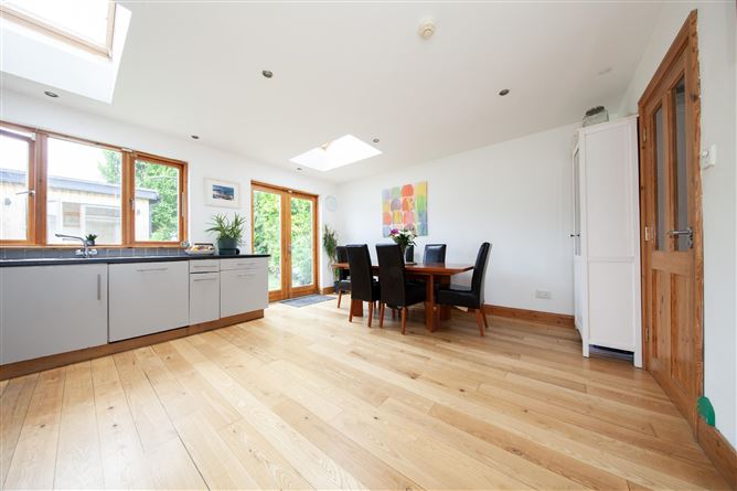 2A Foxhill Lawn, Ayrfield, Dublin 13