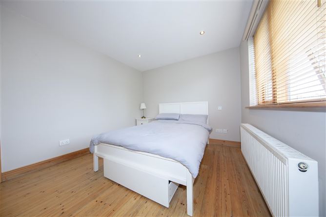 2A Foxhill Lawn, Ayrfield, Dublin 13
