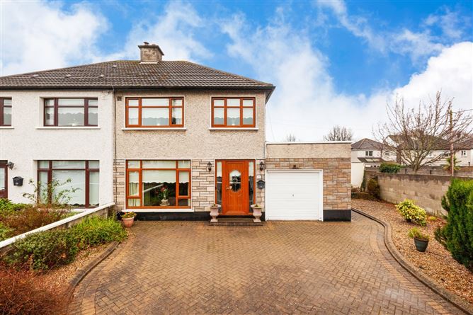 27 Riverside Crescent, Clonshaugh, Dublin 17