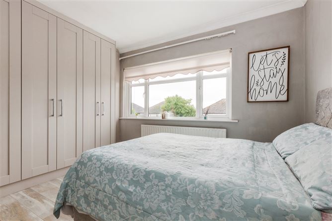 27 Riverside Crescent, Clonshaugh, Dublin 17