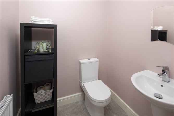 14 The Avenue, Elmbury, Carrigtowhill, Co. Cork