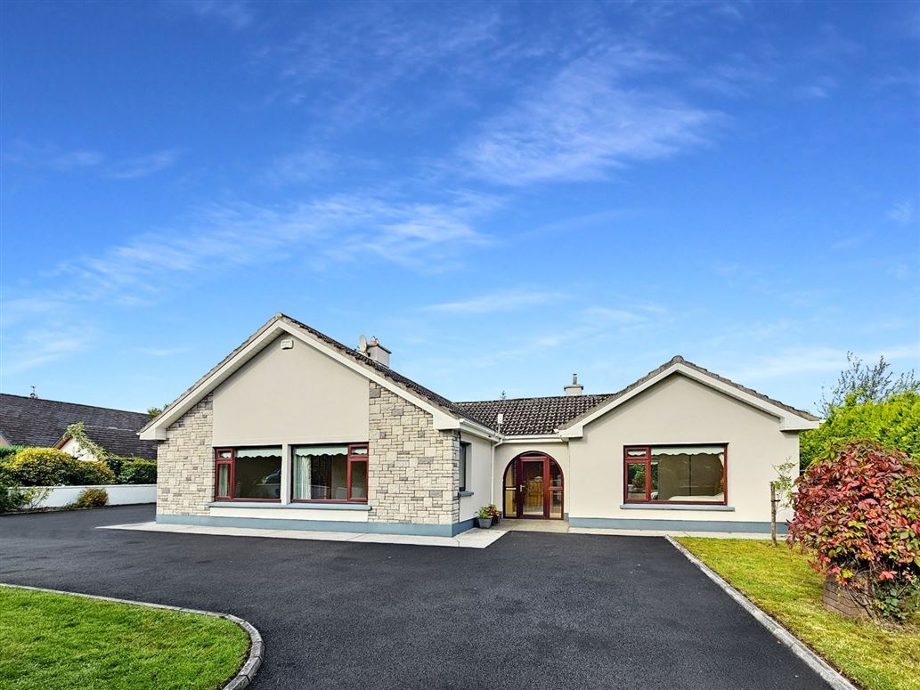 Hazelgrove, Roslevan, Ennis, Co. Clare