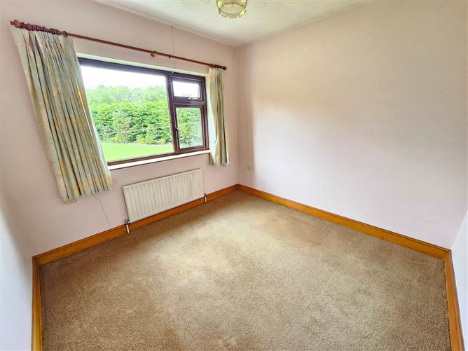 Hazelgrove, Roslevan, Ennis, Co. Clare