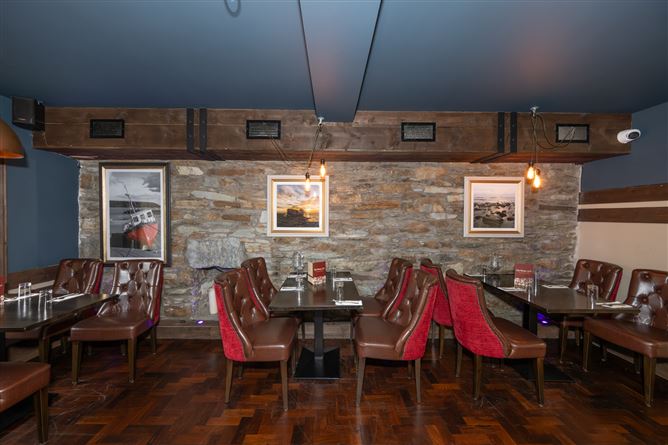The Snug Wolfe Tone Square, Bantry, Cork