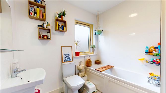 24 The Way, Hansfield Woods, Dublin 15, Dublin