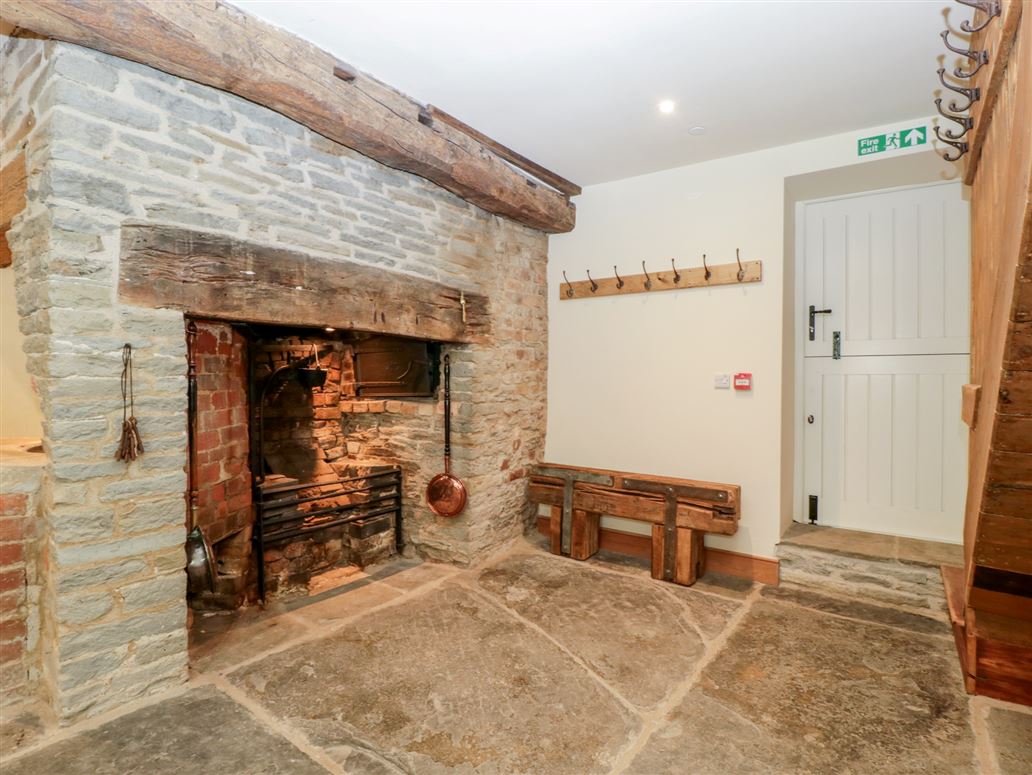 Evenjobb Court Farmhouse,Presteigne, Powys, Wales
