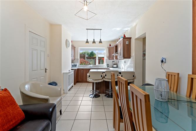 8 St Josephs Terrace, Ringaskiddy, Cork
