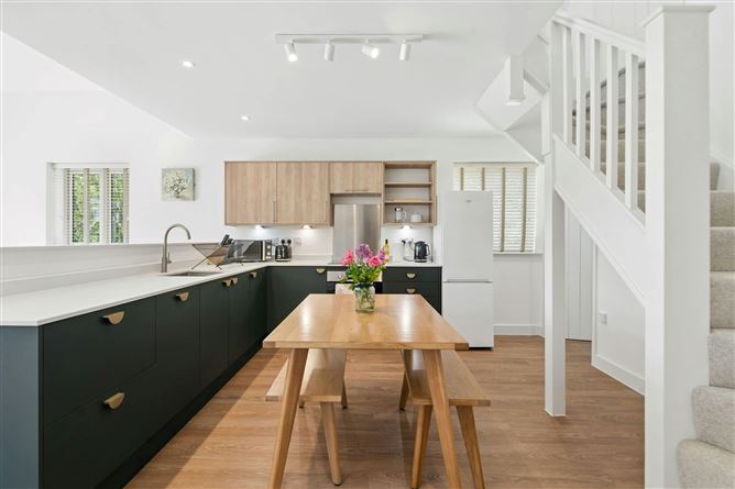 Hazel & Honey,Stokenchurch,Buckinghamshire,United Kingdom