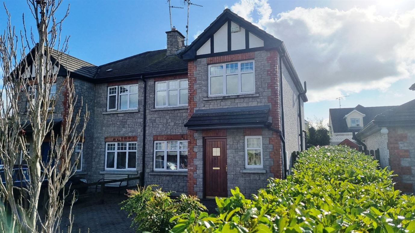 43 Deerpark Manor, Virginia, Cavan DNG O'Dwyer 4574622 MyHome.ie