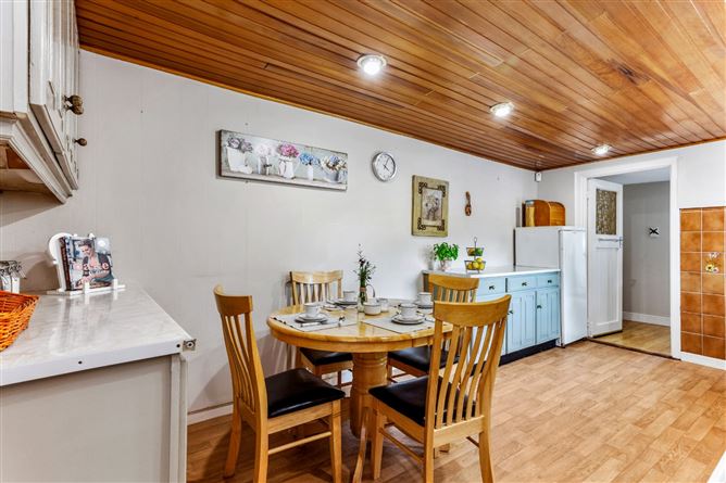 41 Grove Park Drive, Glasnevin, Dublin 11
