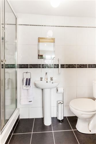 41 Grove Park Drive, Glasnevin, Dublin 11